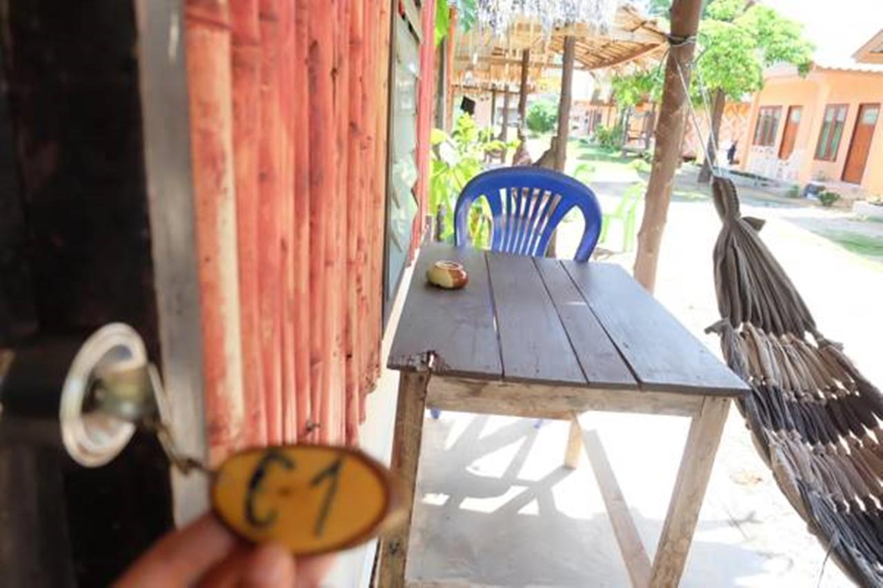 Monkey Bungalow Koh Lanta Exterior photo